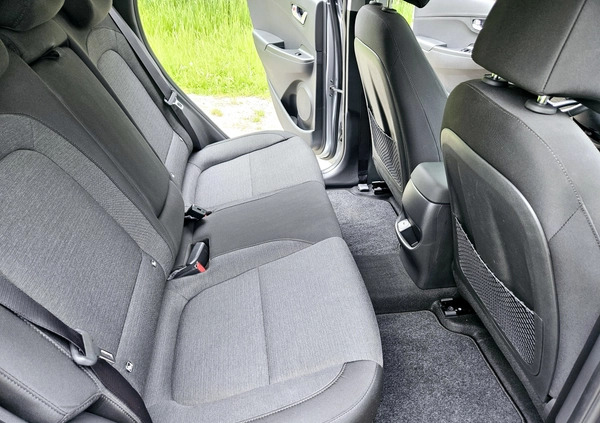 Hyundai Kona cena 99900 przebieg: 13200, rok produkcji 2021 z Pabianice małe 191